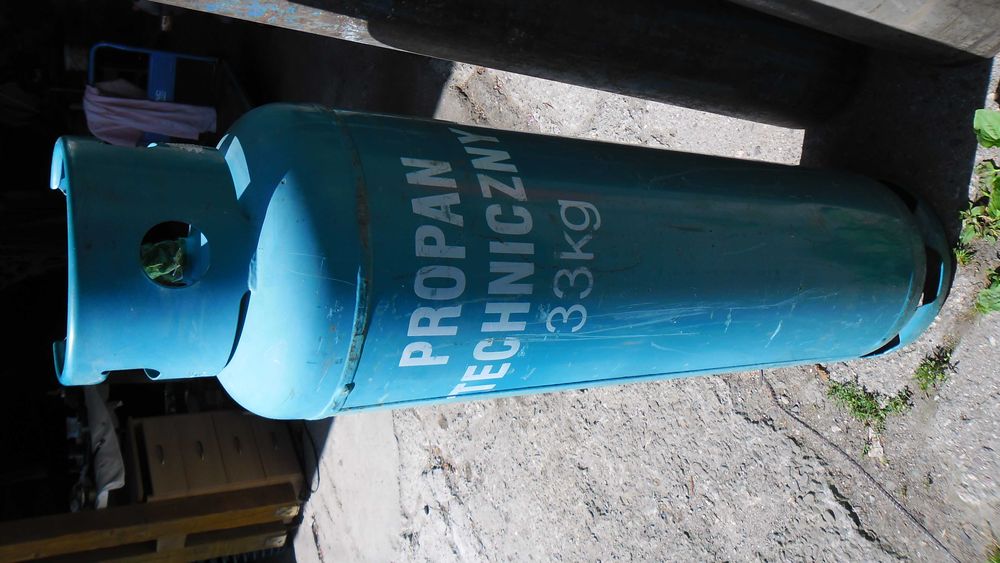 Sprzedam Butlę gazową propan 33kg pełna.