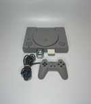 PlayStation 1 Classic z padem, kartami pamięci – sprawna