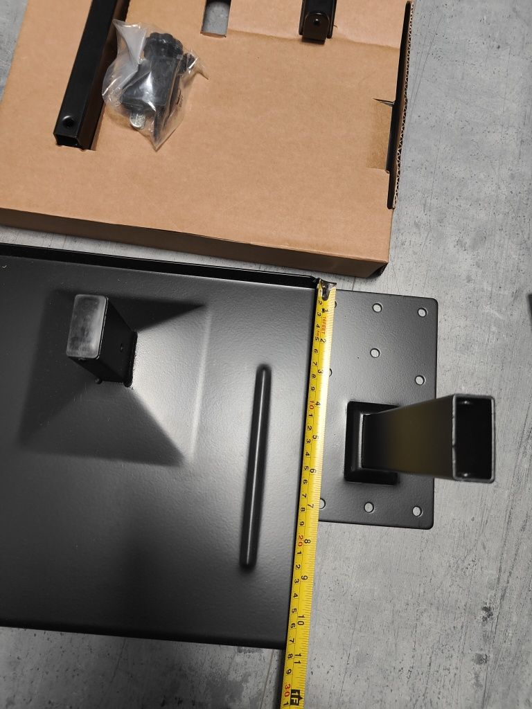Pulpit uchwyt pod TV lub doniczkę czarny IKEA