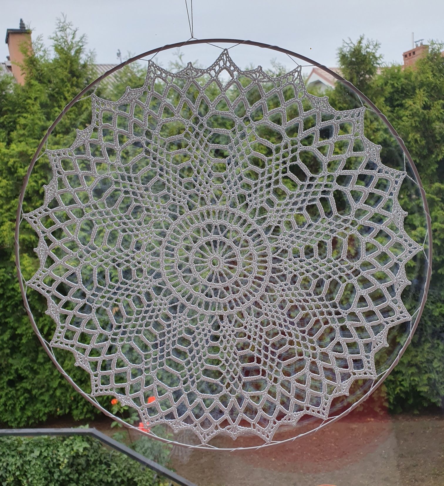 Mandala - serwetka na obręczy 40 cm