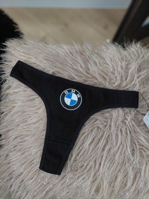 Majtki damskie bmw stringi czarne