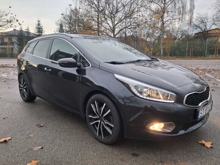 Kia Ceed 1.6 BENZYNA business line.LED NAVI KAMERA Tylko do 15 grudnia