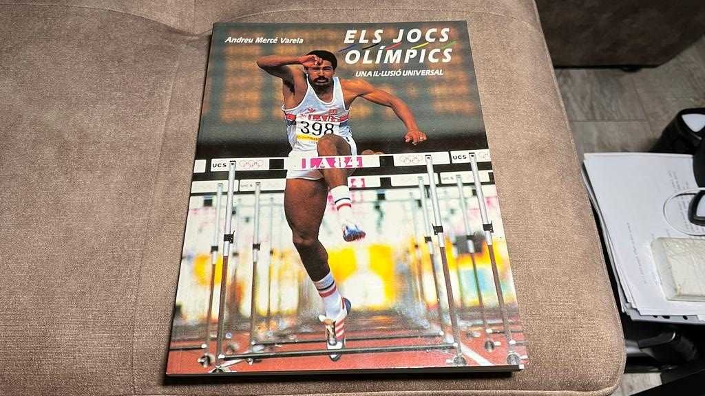 Книга олимпиад Els Jocs Olimpics. Audreu Merce Varela