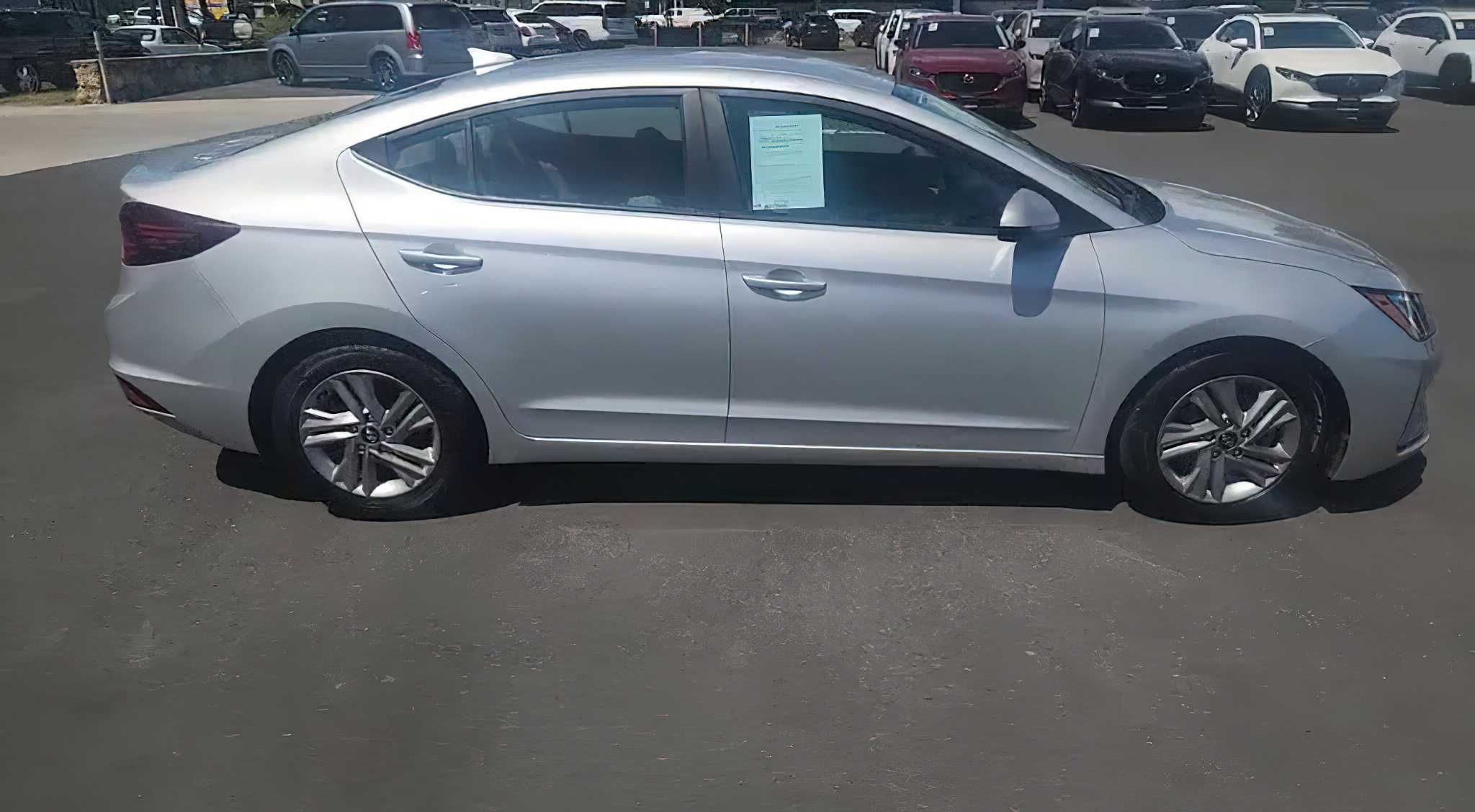 Hyundai Elantra 2020