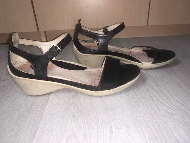 Ecco Komfortowe sandały _ 39