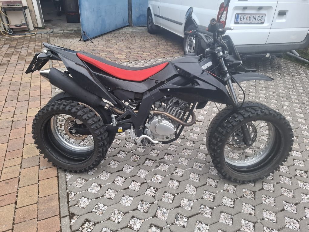 Derbi senda 125 4T