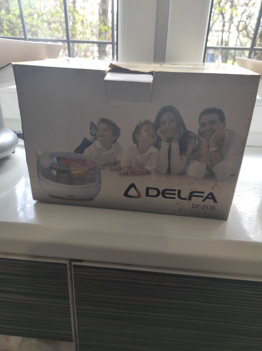 Йогуртниця Delfa