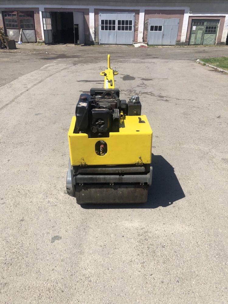 Тротуарний каток BOMAG BW 65 H