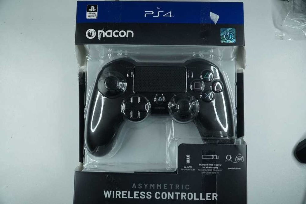 Pad bezprzewodowy do PS4 Nacon czarny