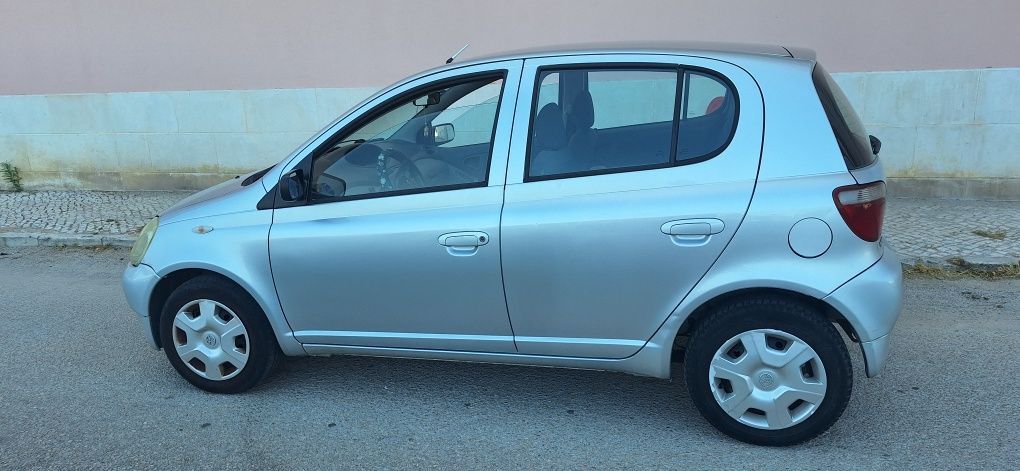 Toyota Yaris VVT-i