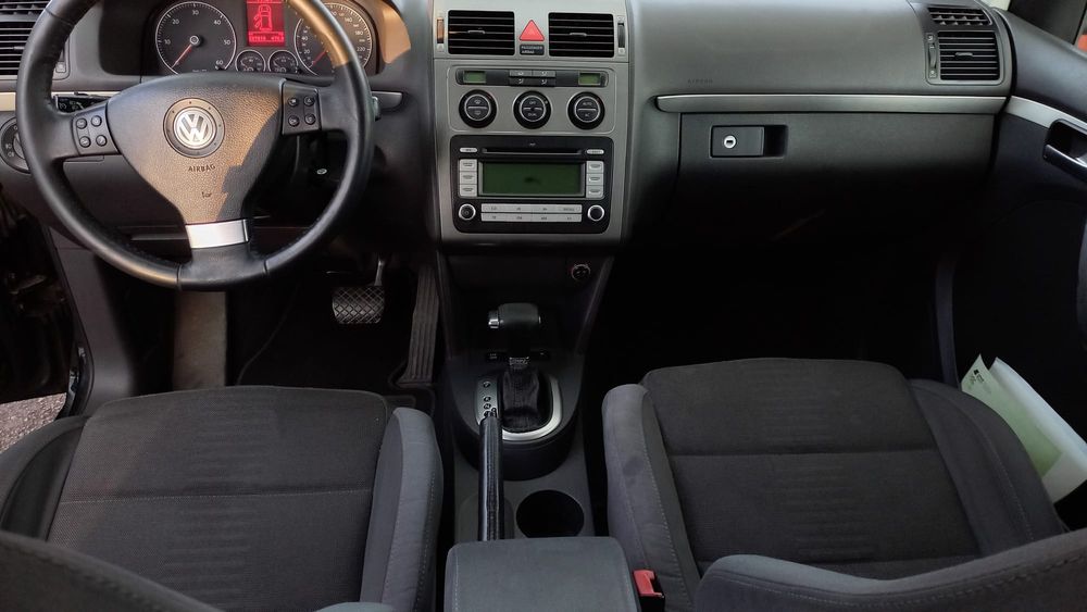 VW Touran 1.9 TDI Highline 7 Lugares