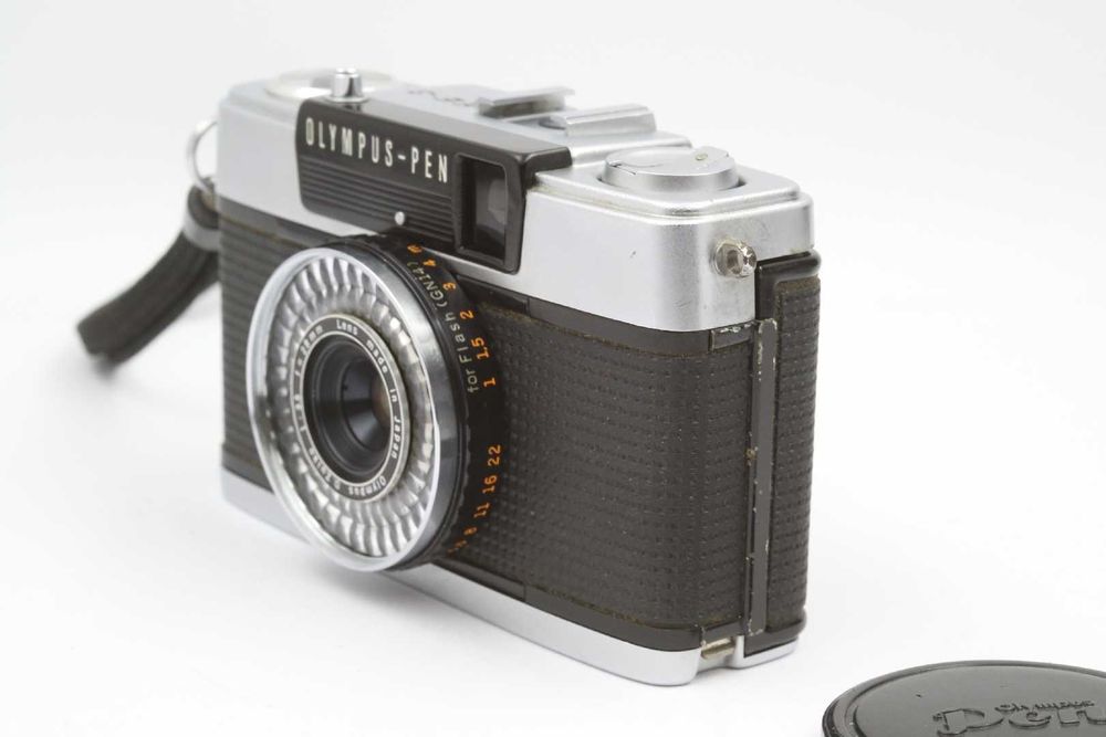 Olympus PEN EE-3 Zuiko 28mm f3.5