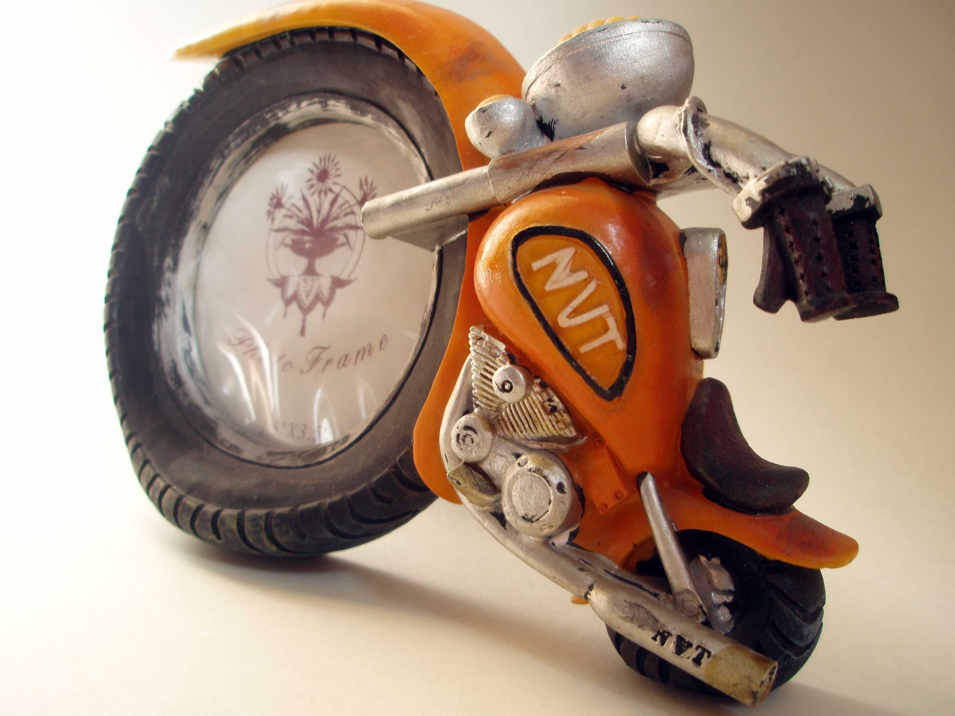 Рамка для фото "Мотоцикл" (новая) | Керамика Сувенир Подарок Фоторамка