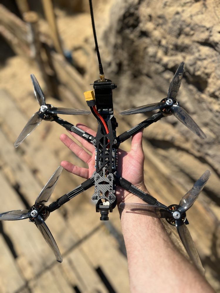 Дрон fpv 7 дюймів