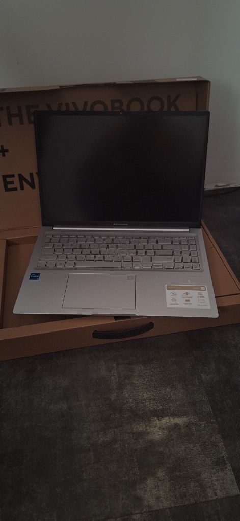 I5 12500H GWARANCJA 2025.01.11 ASUS VivoBook 16X