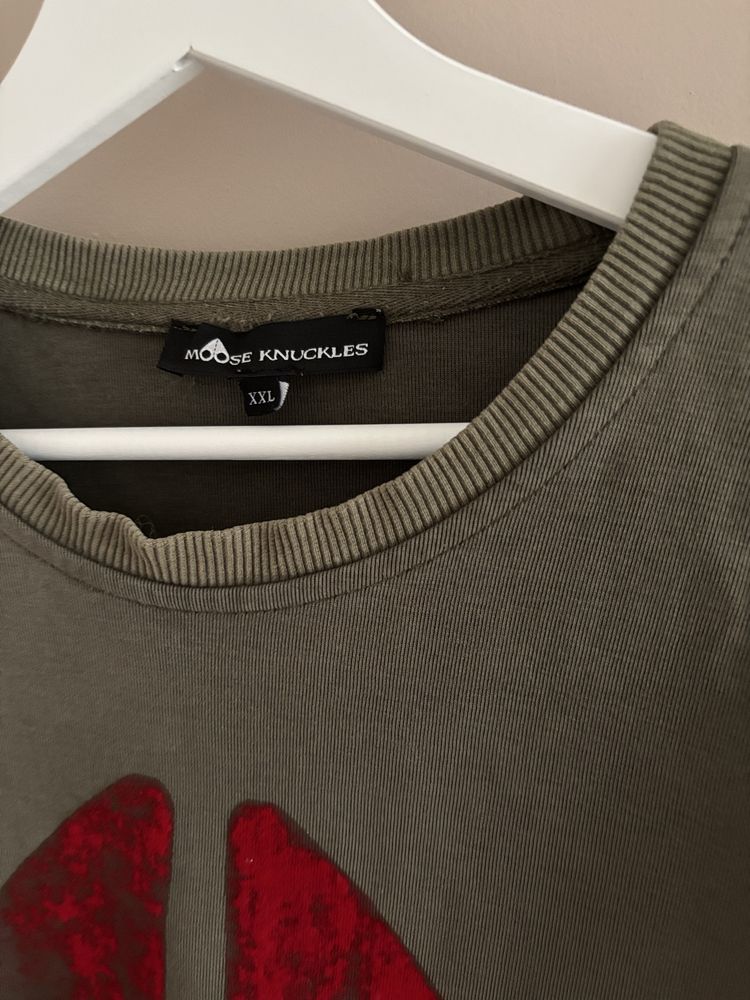 Bluza z napisem Moose Knuckles