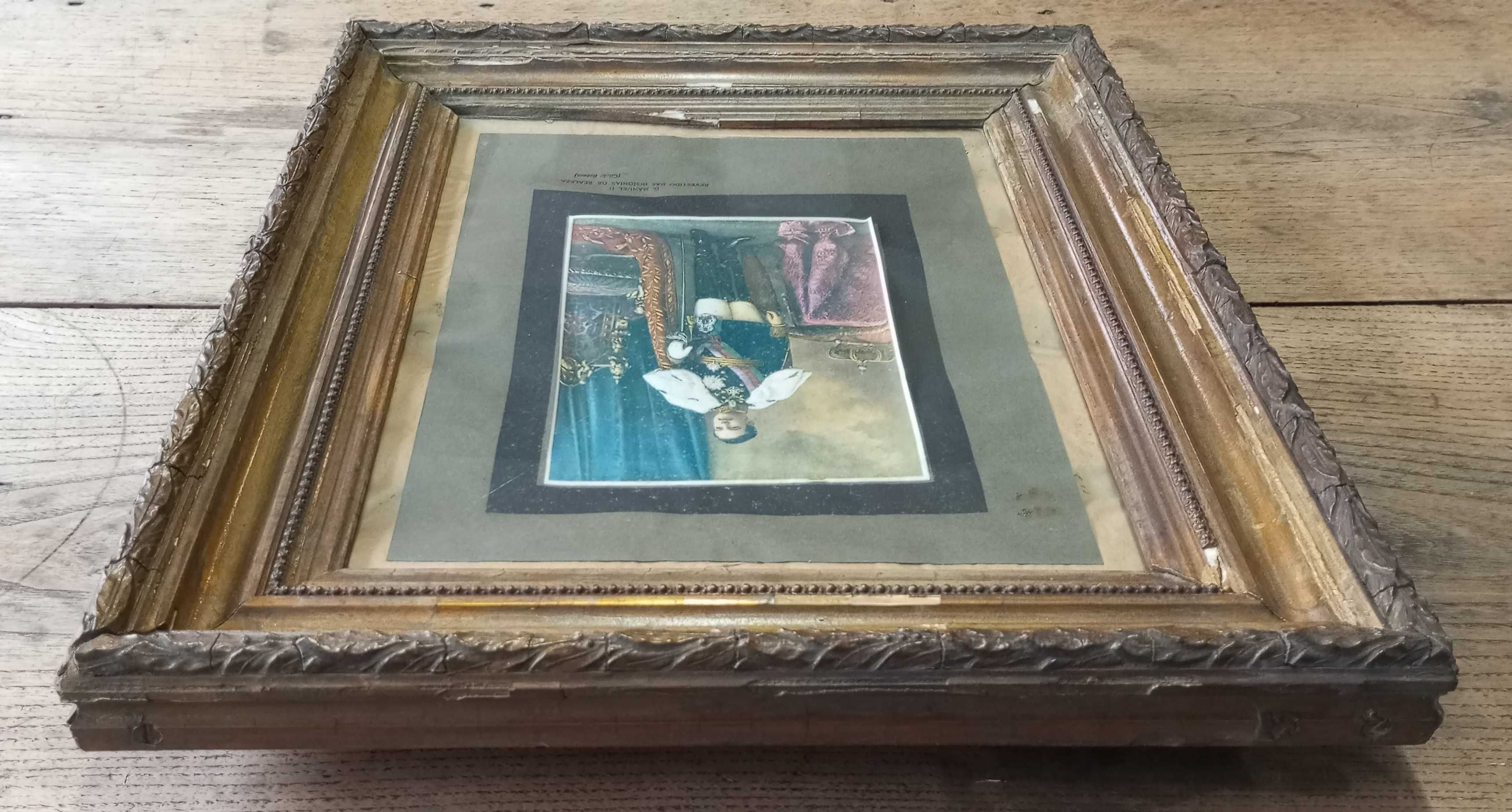Antiga impressão de D. Manuel II Revestido das Insígnias da Realeza