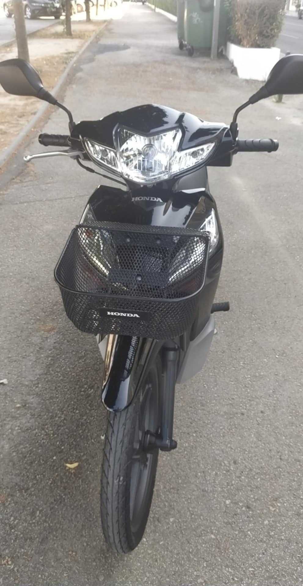 Scooter Honda Bizz Wave 110 cm3.Igual a nova (1000kms)