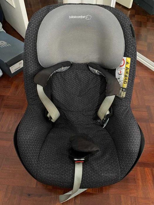 Cadeira-auto BebeConfort - Compátivel Isofix