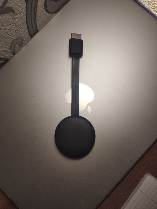 Продам Google Chromecast
