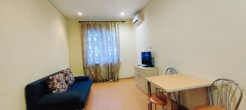 Сдам від 1 місяця 2-х к. у МОРЯ с ГЕНЕРАТОРОМ в АРКАДИИ /Генуезская