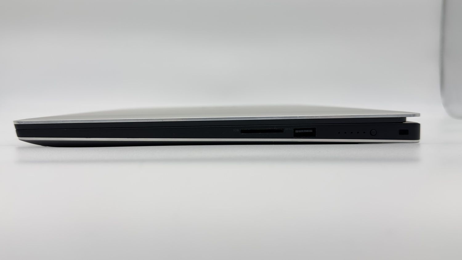 Dell Precision 5540 терміново