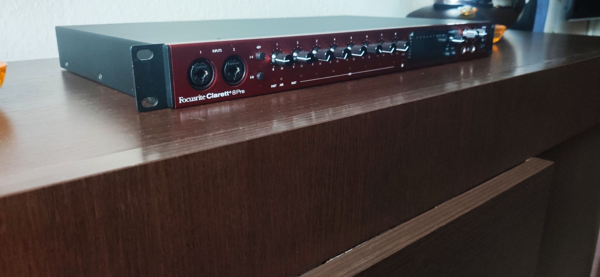 Focusrite Clarett +8Pre