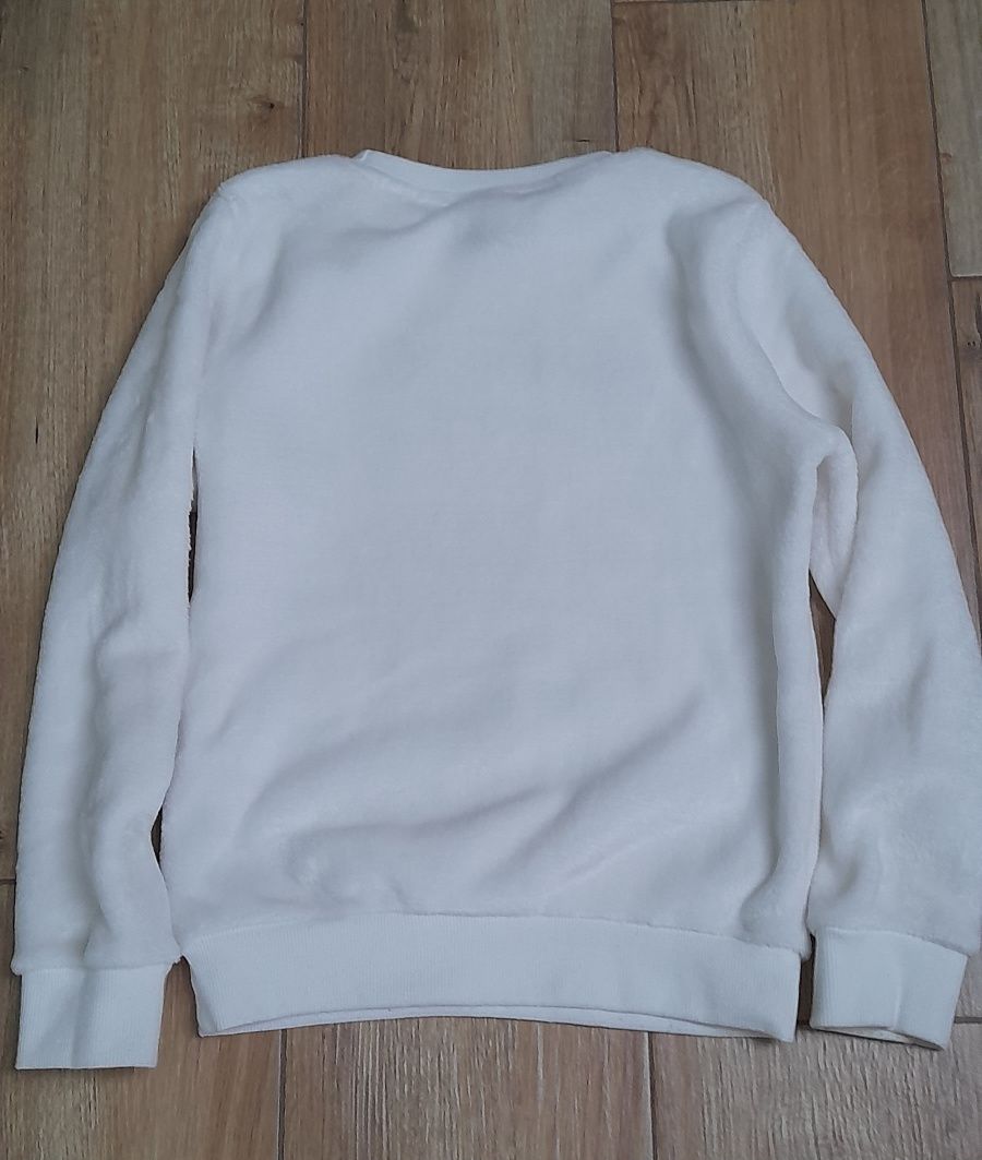 Biały sweterek 134