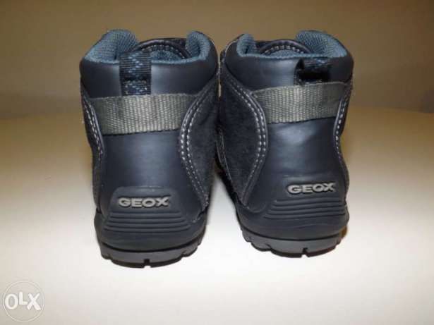 Botas/ Botins, marca GEOX, tam. 31