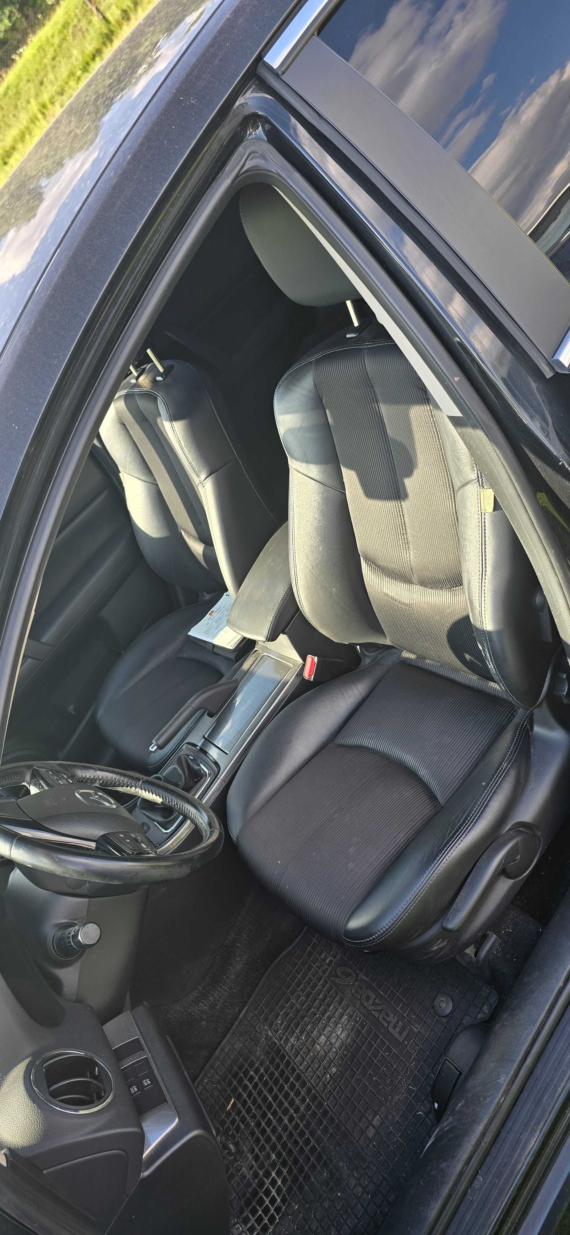 Tapicerka skora wentylowana i podgrzewana mazda 6 gh hatchback europa