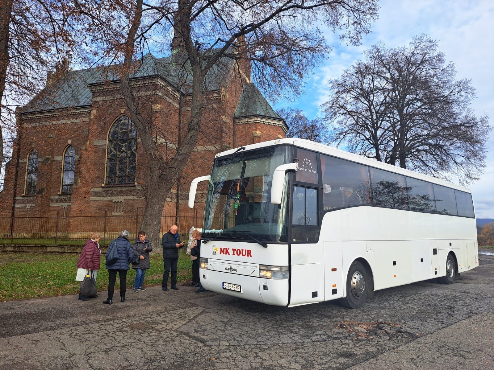 Wynajem busów i autokarów!! Konkurencyjne ceny!! Od 9 do 74 miejsc!!