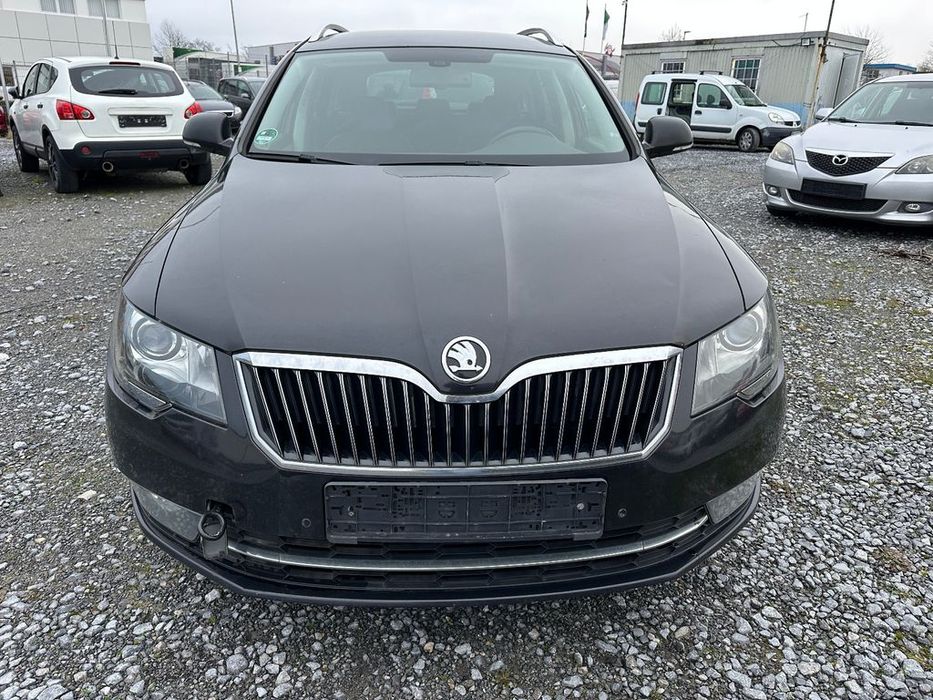 Бампер Skoda Superb 2015-2019 разборка шкода суперб запчастини