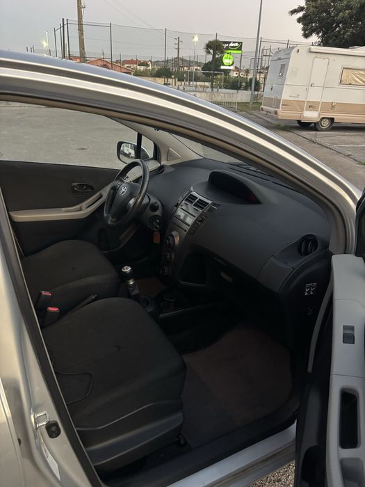 Toyota Yaris 1.0 vvti