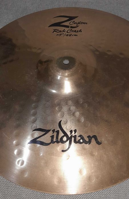 Vendo prato de bateria Zildjian Z Custom Rock Crash 19" (2ª Gen)