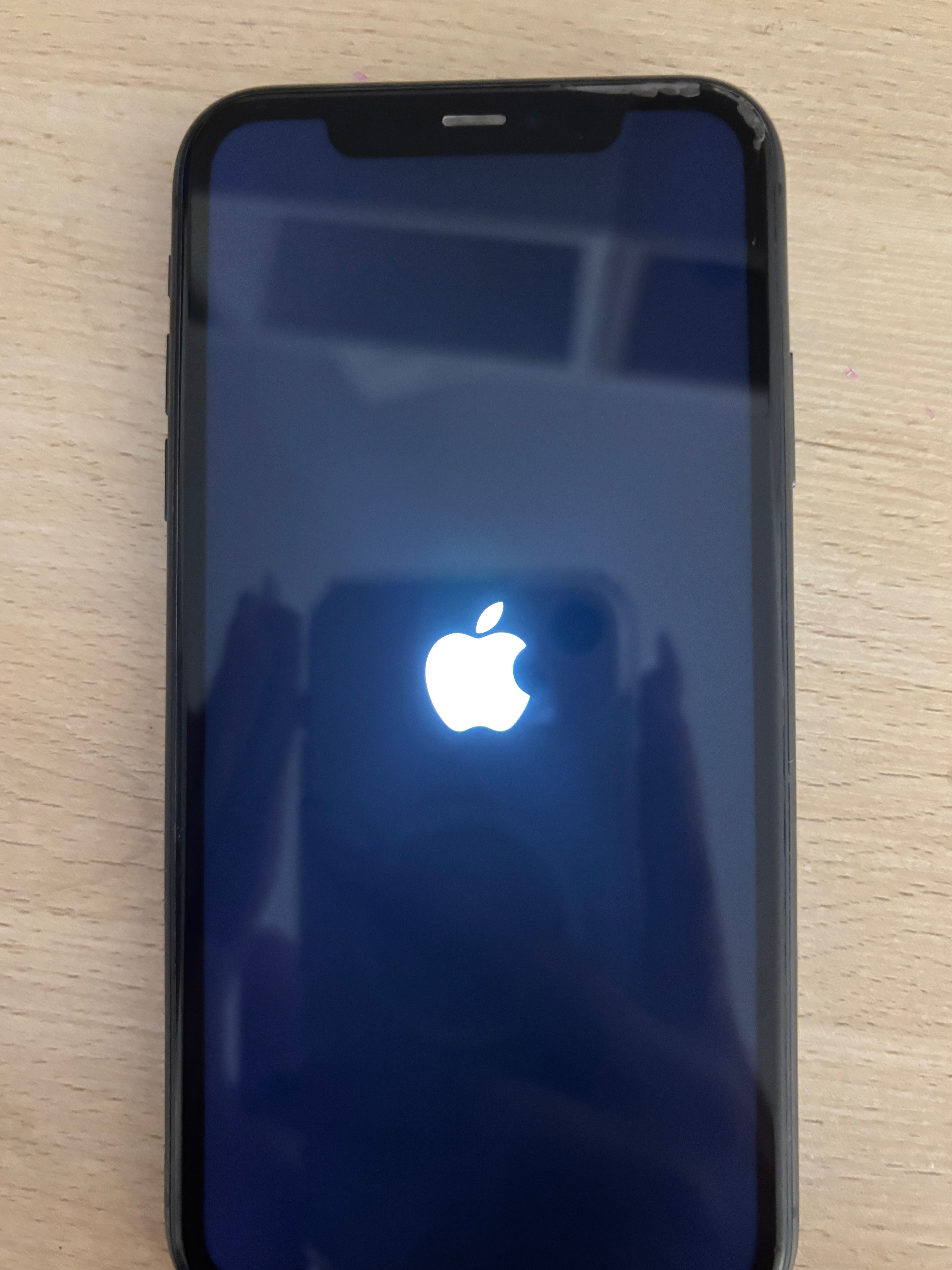 IPhone 11 czarny 64gb