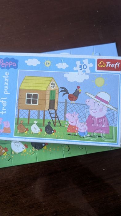 Puzzle Świnka Peppa oddam