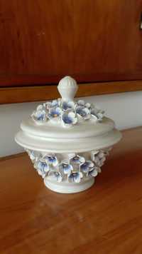 Pote decorativo italiano decorado à mão