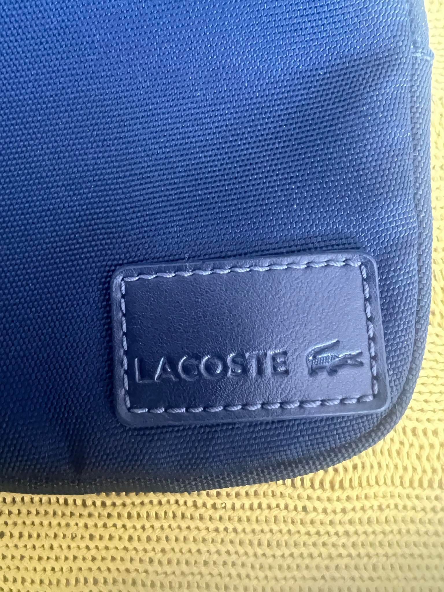 Torba na ramię Lacoste