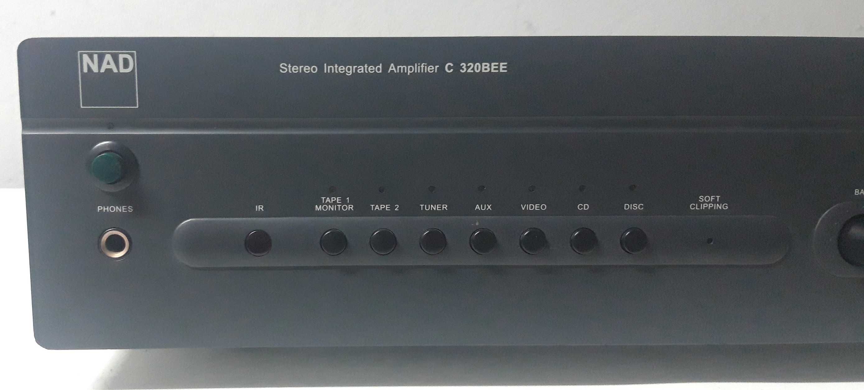 NAD C320BEE  Ano 2002