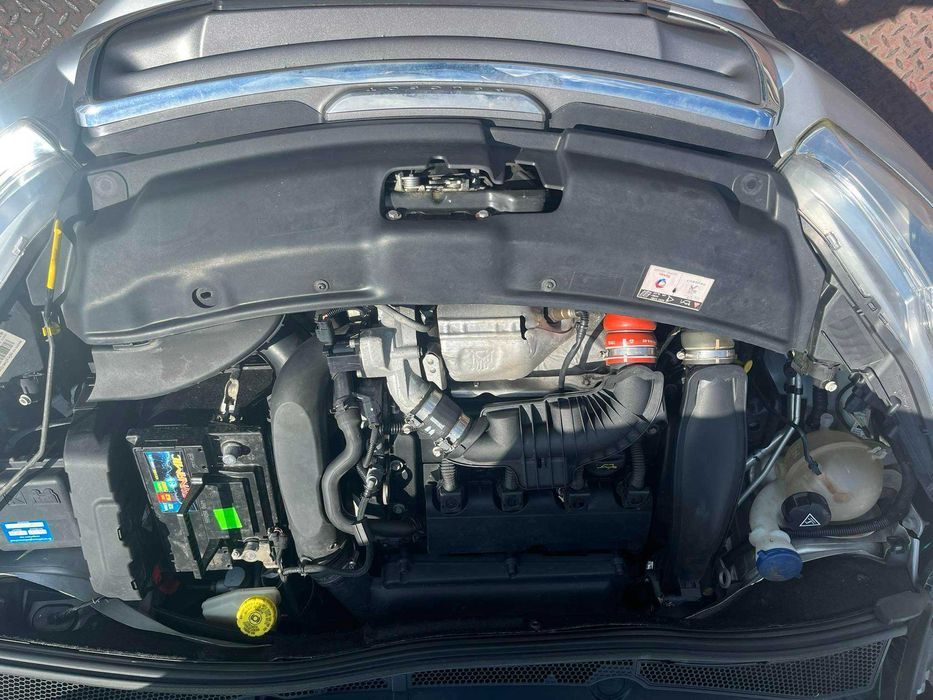 Peugeot 208 1.6 THP skrzynia BVM6 kolor EZR części