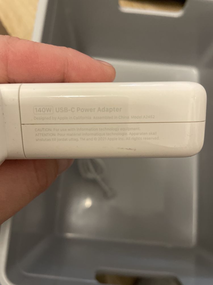 Ladowarka apple A2452