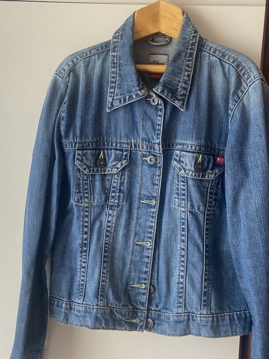 Джинсова куртка жіноча