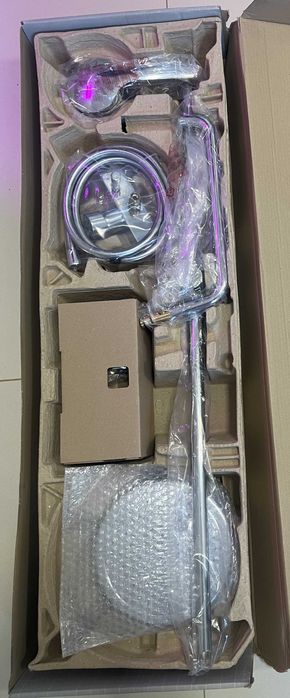 Hansgrohe Croma-komplet prysznicowy 220 1jet z mieszaczem