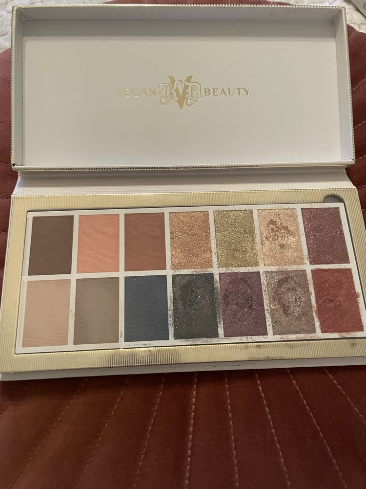 KVD Beauty Edge Of Reality – Paleta cieni do powiek