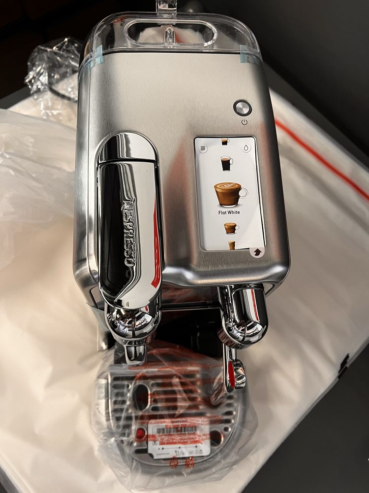 Nespresso creatista pro nova