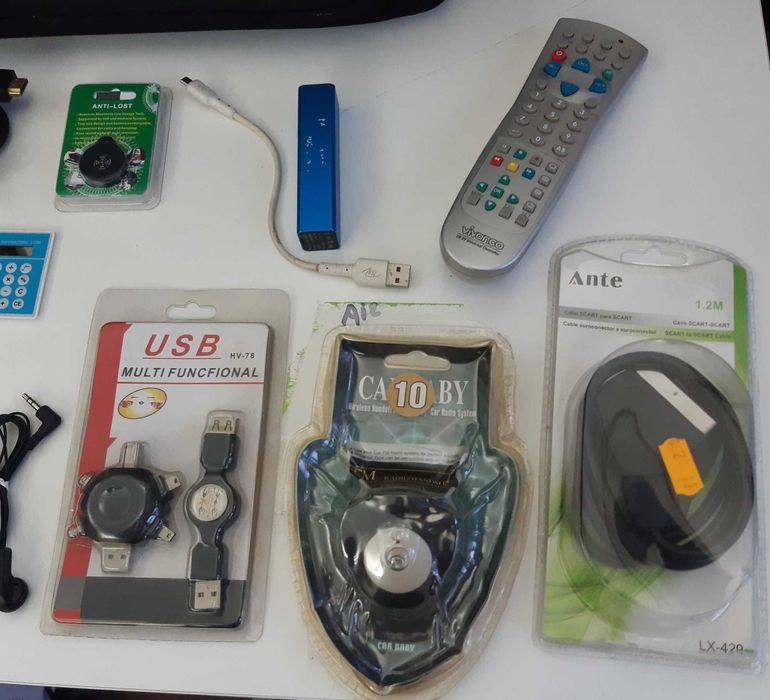 Tudo por 7: Lote de Artigos Diversos Tecnologia Informática