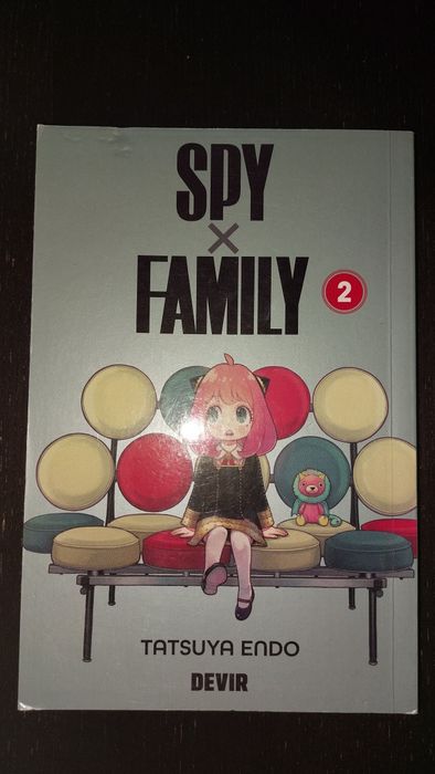 Livros juvenis com portes incluídos