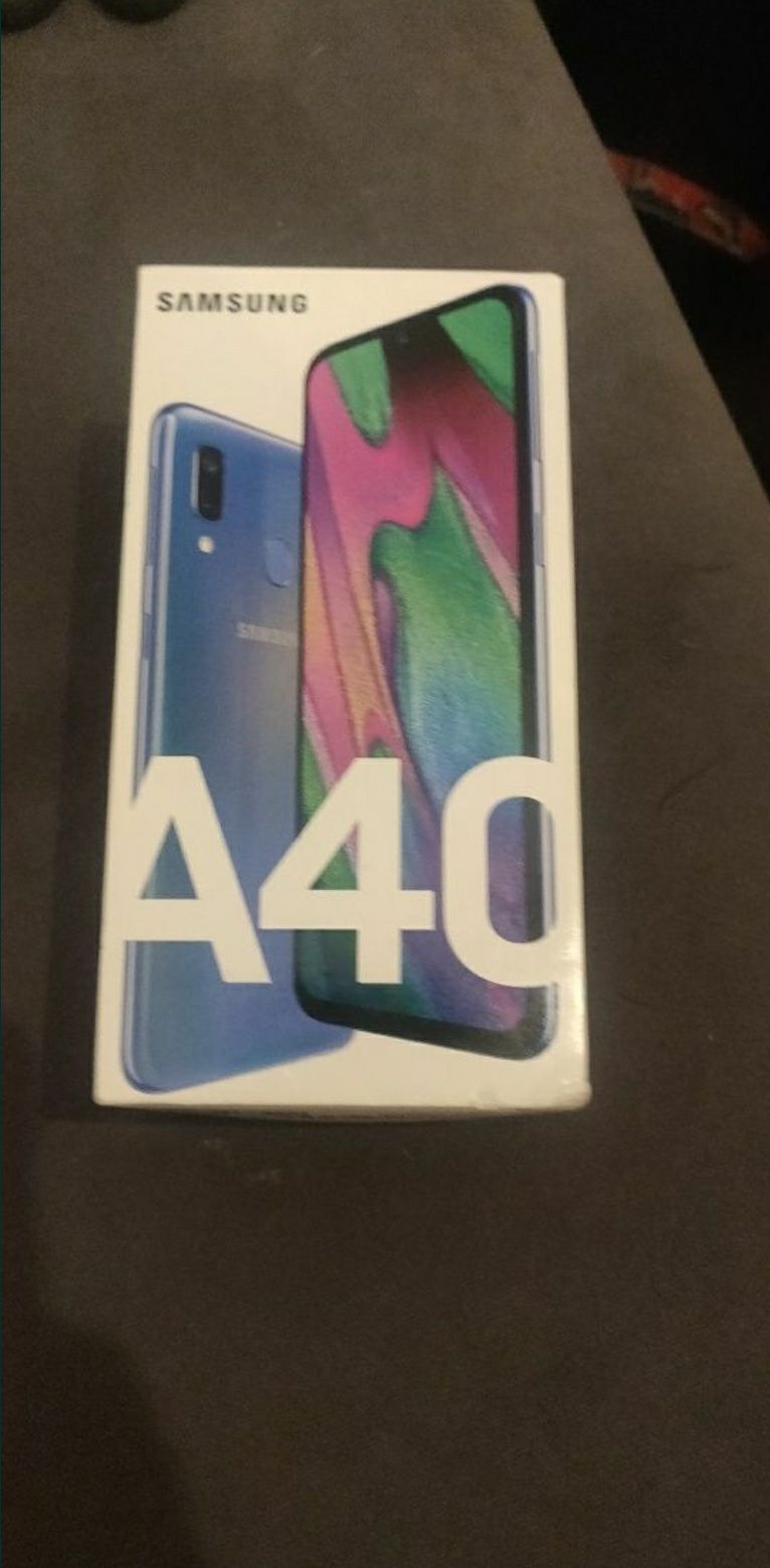 Smartfon Samsung Galaxy a40 4/64 4 GB RAM telefon komórkowy