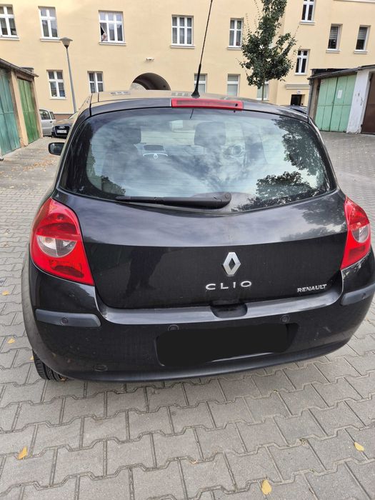 Renault Clio III 1.6 90km benzyna 2005r
