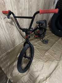 Продам Велосипед BMX Radio REVO 18